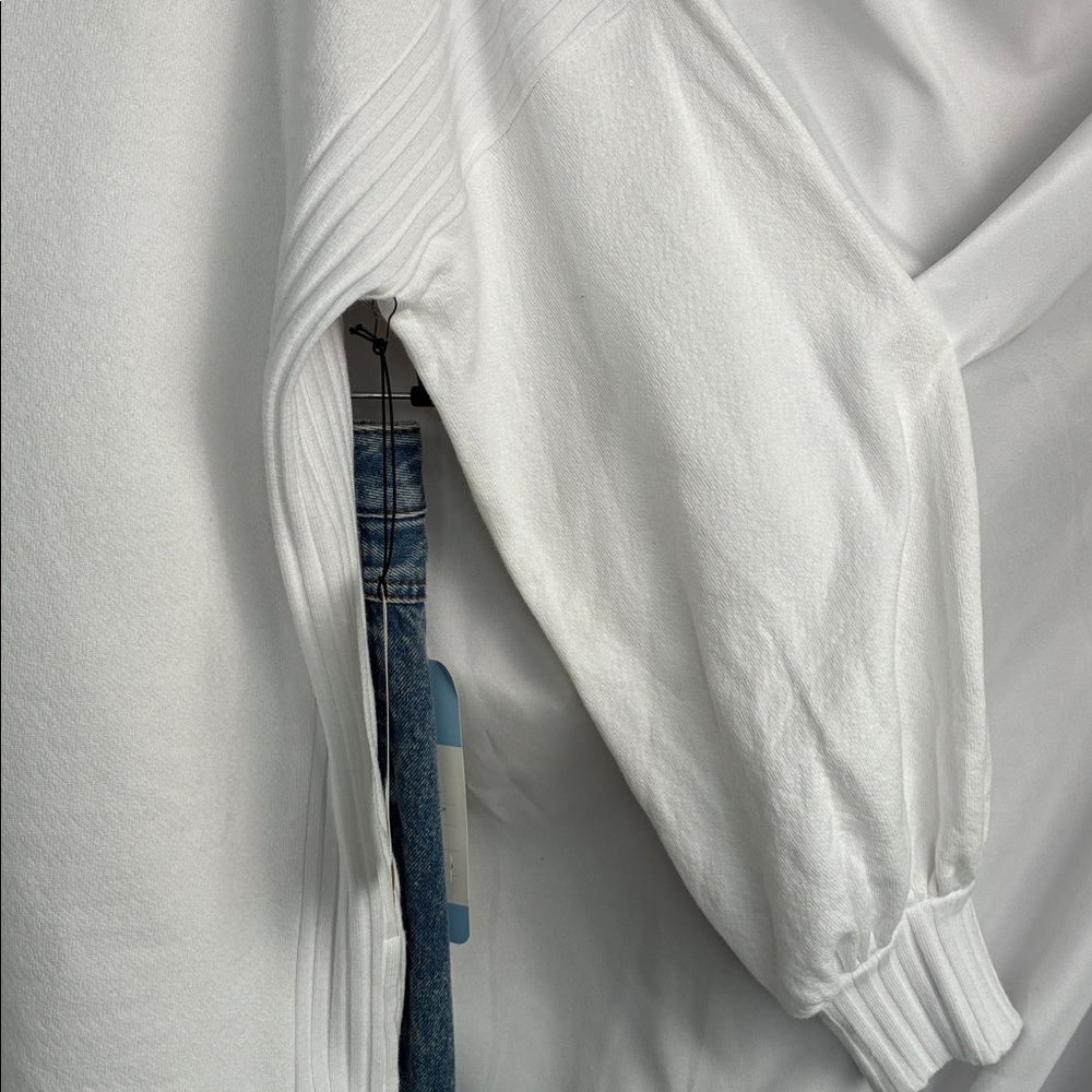 NWOT CAbi Kayak Pullover - Picture 4 of 7